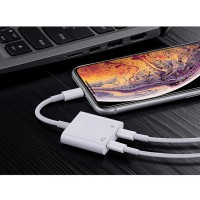 2in1 iPhoneイヤホン変換アダプター（iPhone13にも対応できる）　送料無料